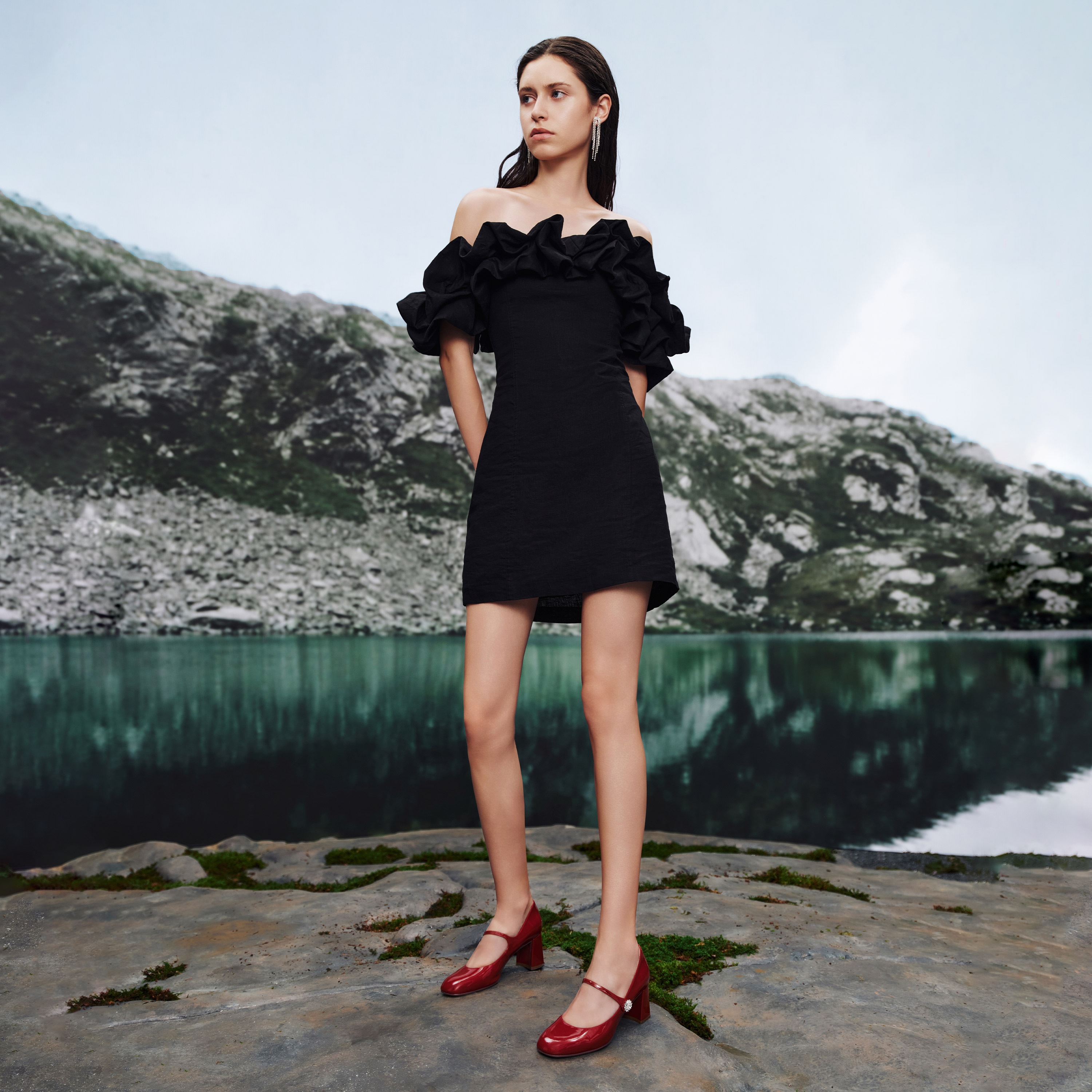 思加图2026春季新款樱桃甜心玛丽珍鞋粗跟浅口单鞋女皮鞋ECQ01AQ6