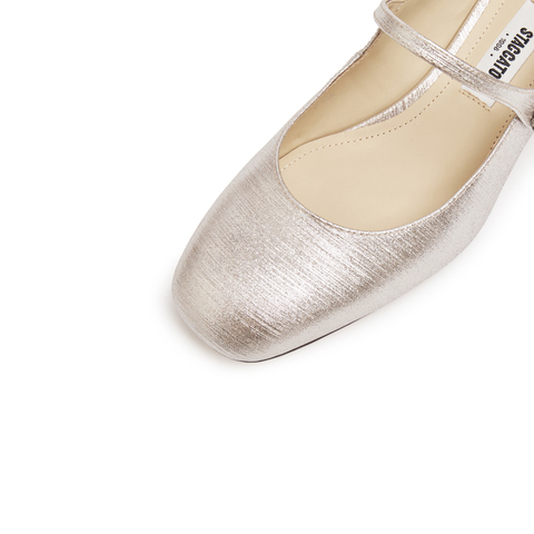 思加图2026春季新款玛丽法式玛丽珍鞋粗跟鞋单鞋女小皮鞋EGR01AQ6