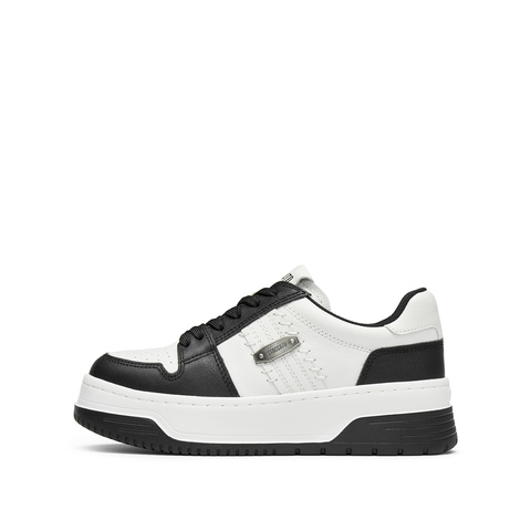 思加图2026春季新款补丁鞋厚底增高板鞋运动休闲鞋女鞋EUW06AM6