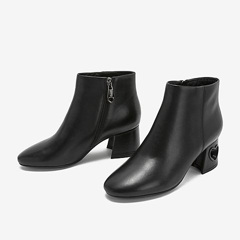Tata/他她2018冬专柜同款黑色牛皮革通勤高跟踝靴女短靴BBF01DD8