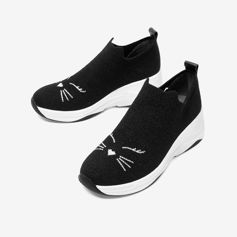 Tata/他她秋专柜同款黑色布猫咪图案袜子鞋套脚厚底女休闲鞋FHF04CM9