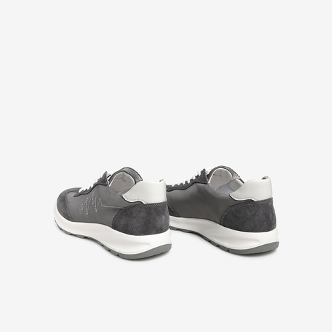 Tata/他她2021春拼接布面鞋休闲鞋运动百搭男鞋VUW01AM1