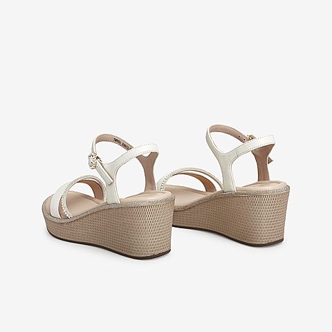 Tata/他她2021夏专柜同款时尚水钻饰坡跟时装凉鞋女凉新7MY01BL1