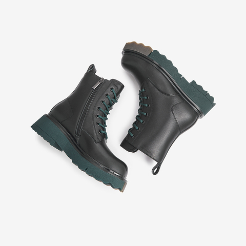 Tata/他她2021冬商场同款时尚方跟马丁靴休闲女靴新款WFD01DZ1