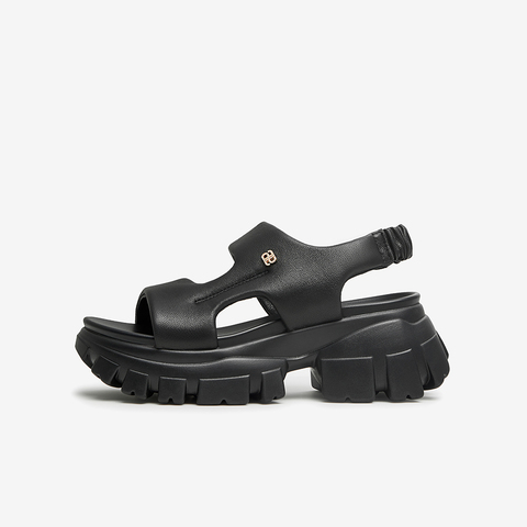 Tata/他她2023夏时尚简约百搭舒适沙滩凉鞋女鞋新款WNM01BL3