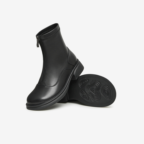 Tata/他她2023冬商场同款简约时尚百搭时装靴女新款W5S01DZ3