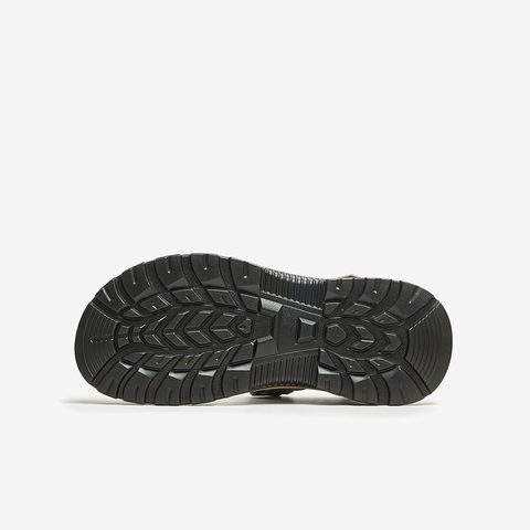 Tata/他她2024夏休闲时尚百搭舒适厚底凉鞋男新款OCH01BL4