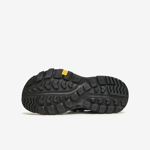 Tata/他她2024夏商场同款时尚百搭厚底凉鞋男新款QEC01BL4