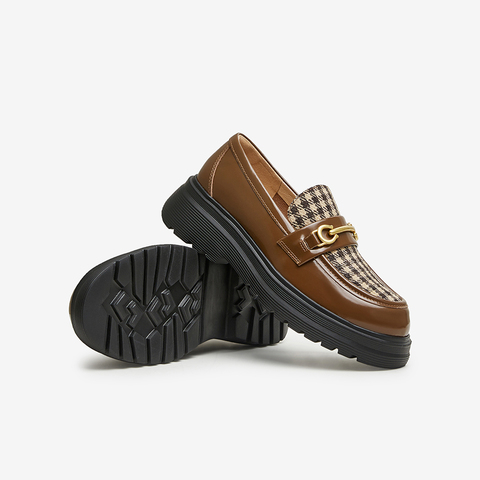 TATA/他她2024春时尚休闲纯色复古厚底圆头女乐福鞋7PJ33AA4