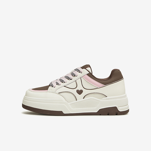 TATA/他她2024春商场同款运动潮流时尚厚底女板鞋新款WJ801AM4