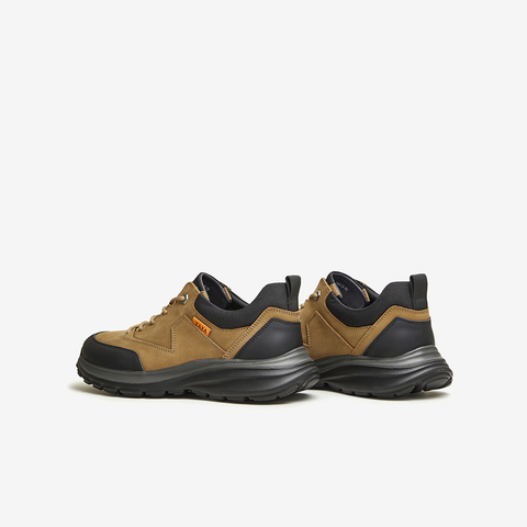 TATA/他她2024春商场同款舒适时尚百搭休闲男鞋新款NEW01AM4