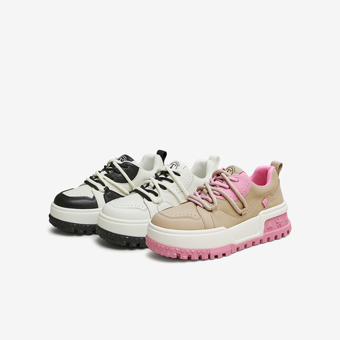 TATA/他她2024秋商场同款时尚休闲女板鞋新款GDR03CM4