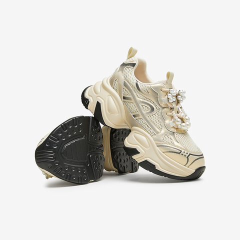 Tata/他她2024秋商场同款时尚休闲女老爹鞋新款CBV01CM4