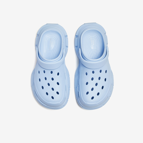 Tata/他她2024秋女时尚休闲洞洞鞋新款HHZ01CH4