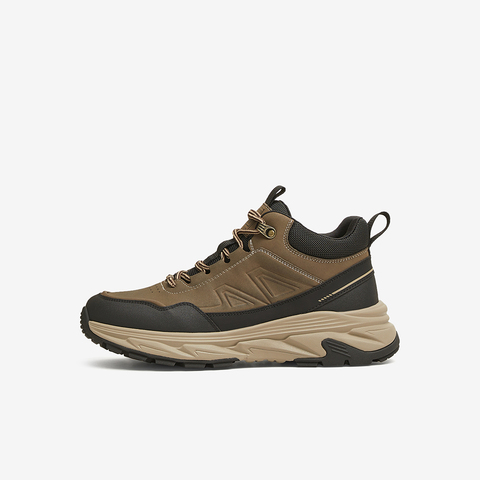 TATA/他她2024冬商场同款时尚休闲运动鞋男新款VLJ01DD4