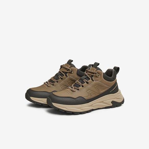 TATA/他她2024冬商场同款时尚休闲运动鞋男新款VLJ01DD4