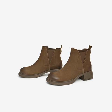 TATA/他她2024冬商场同款时尚休闲切尔西靴7C842DD4