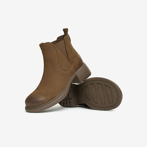 TATA/他她2024冬商场同款时尚休闲切尔西靴7C842DD4