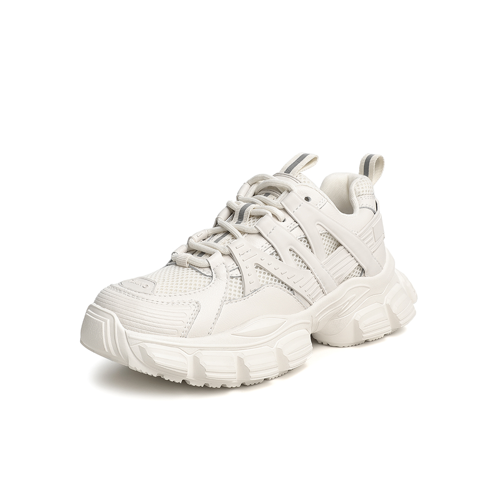 Tata/他她2024春拼接绑带运动女休闲鞋老爹鞋女GZT01AM4