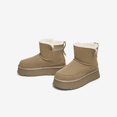 TATA/他她2024冬商场同款时尚休闲雪地靴女新款WDX39DD4