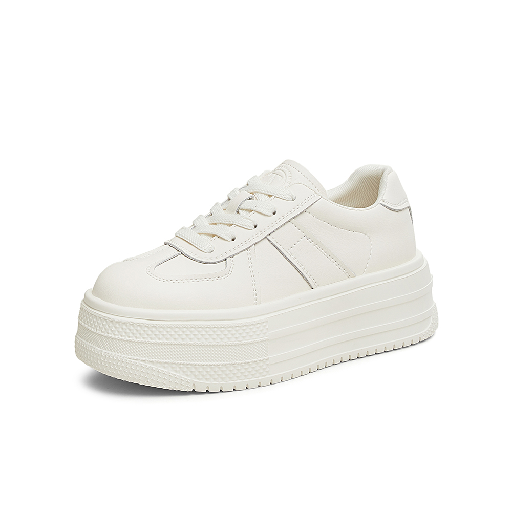 TATA/他她2025春时尚休闲德训鞋女新款CCW02AM5