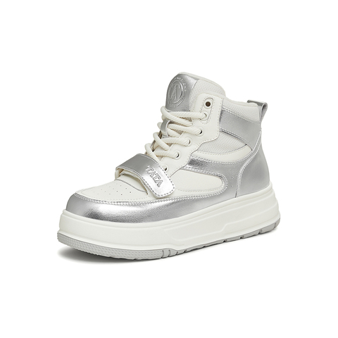 TATA/他她2025春商场同款运动休闲厚底女板鞋新款CZ901AD5