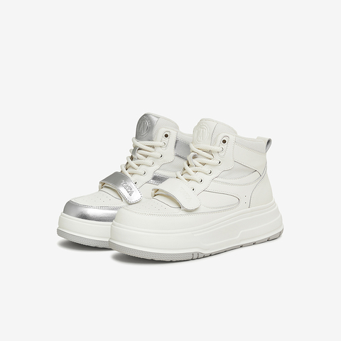 TATA/他她2025春商场同款运动休闲厚底女板鞋新款CZ901AD5