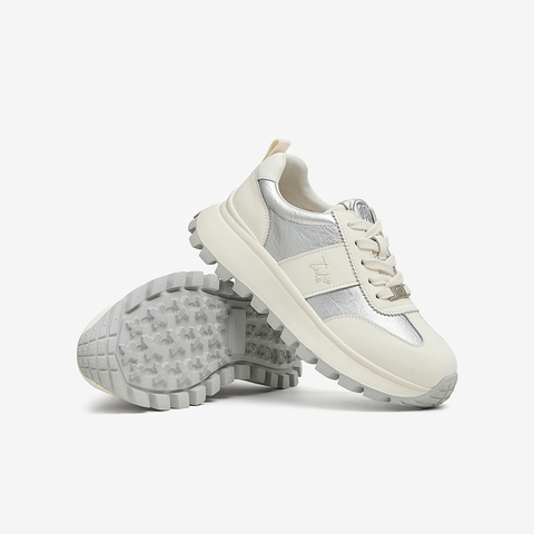 TATA/他她2025春商场同款时尚休闲阿甘鞋女新款CYK01AM5