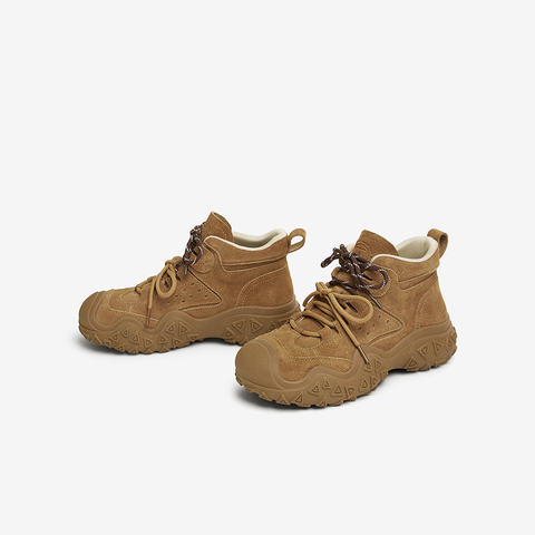 TATA/他她2025春商场同款时尚休闲运动鞋女新款CZV01AD5