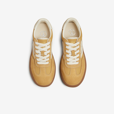 TATA/他她2025春商场同款时尚休闲德训鞋女新款CYF01AM5