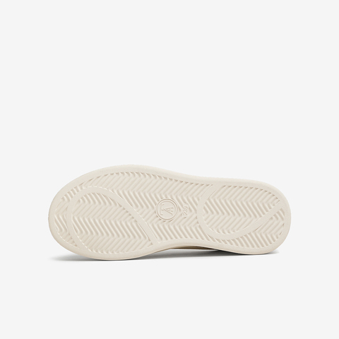 TATA/他她2025春商场同款时尚休闲板鞋女新款SNB01AM5