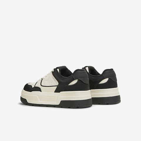 TATA/他她2025春商场同款时尚休闲女新款板鞋女新款SND01AM5