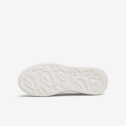 TATA/他她2025春商场同款时尚休闲板鞋男新款OEQ01AM5