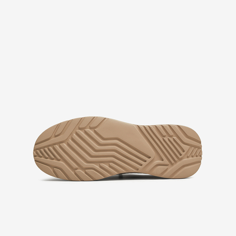 TATA/他她2025春时尚休闲布鞋男新款QGA01AM5