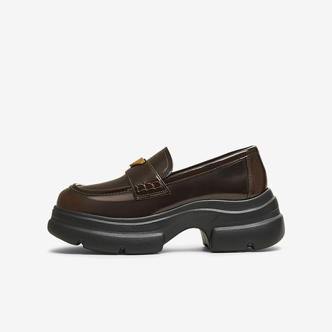 TATA/他她2025春时尚简约休闲圆头女乐福鞋新款7OL29AA5