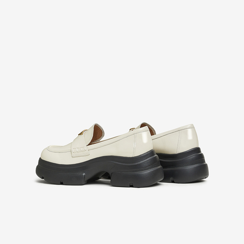 TATA/他她2025春时尚简约休闲圆头女乐福鞋新款7OL29AA5