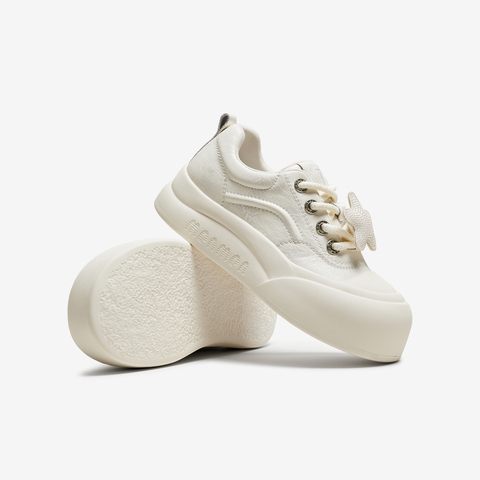 TATA/他她2025夏商场同款时尚休闲女板鞋新款CP301BM5