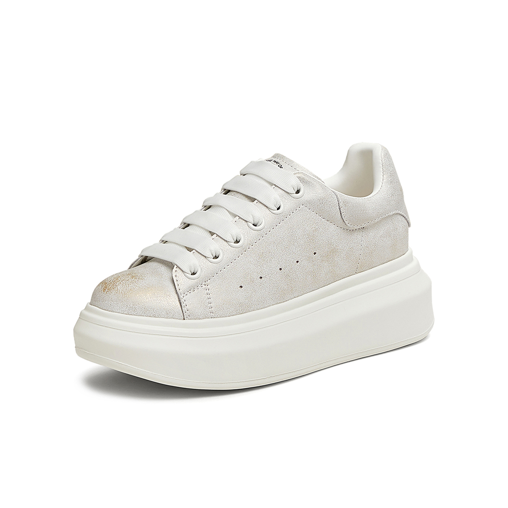 TATA/他她2025春运动休闲厚底女板鞋新款WU504AM5