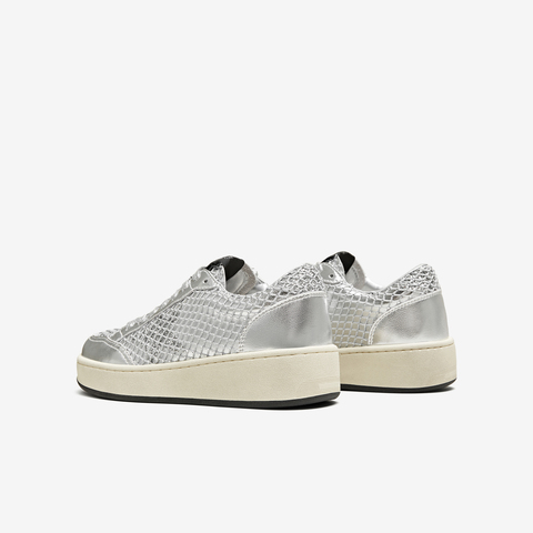 TATA/他她2025春时尚休闲厚底女板鞋新款CP901AM5