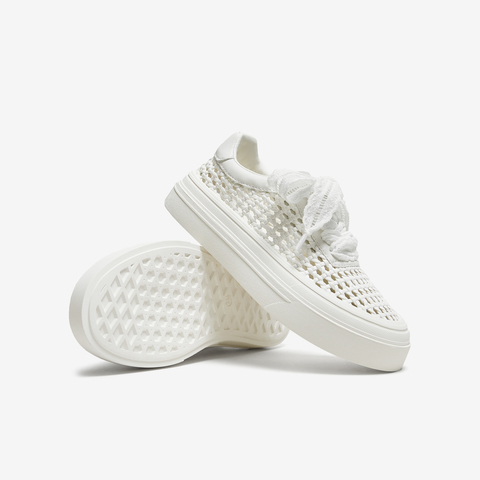 TATA/他她2025夏商场同款时尚休闲女板鞋新款CWU01BM5