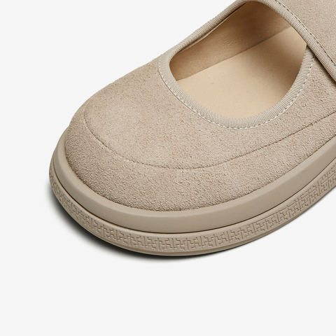 TATA/他她2025秋商场同款浅口女休闲勃肯鞋新款YPF02CQ5