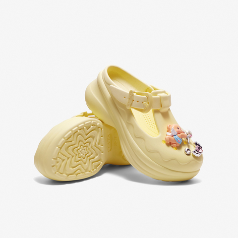 TATA/他她2025夏商场同款时尚百搭洞洞鞋女新款9RR03BH5