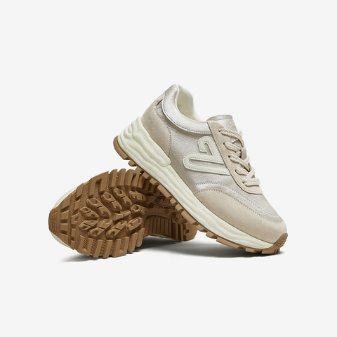 TATA/他她2025秋时尚阿甘鞋女休闲运动鞋新款WPC12CM5