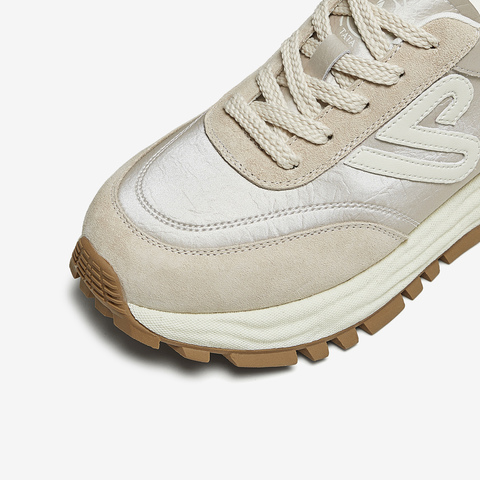 TATA/他她2025秋时尚阿甘鞋女休闲运动鞋新款WPC12CM5