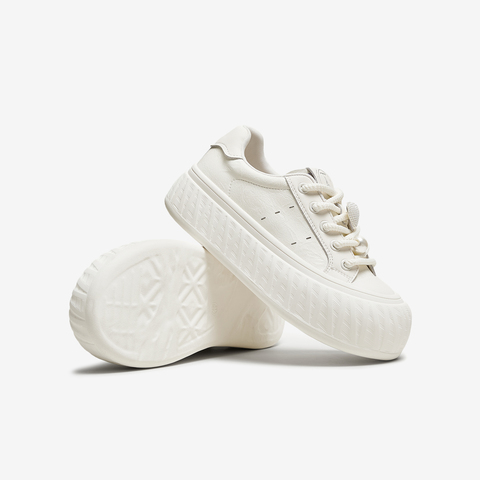 TATA/他她2025秋商场同款时尚休闲厚底女板鞋新款CT702CM5