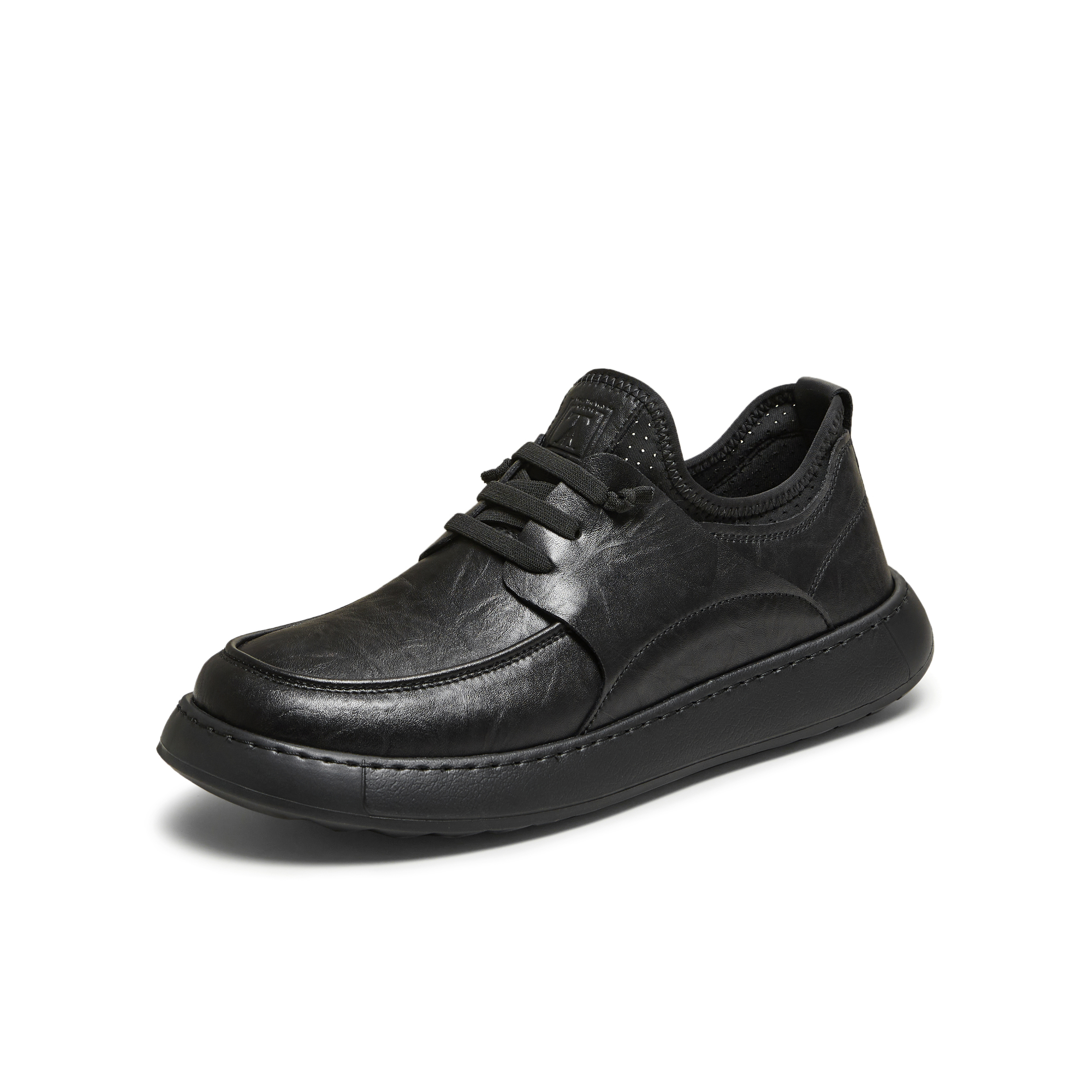 TATA/他她2025秋商场同款纯色舒适百搭休闲皮鞋男新款OCD10CM5