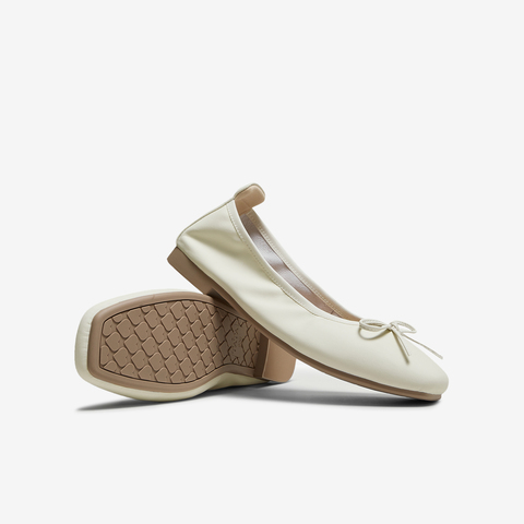 TATA/他她2025秋商场同款时尚休闲女低跟单鞋新款UUW01CQ5