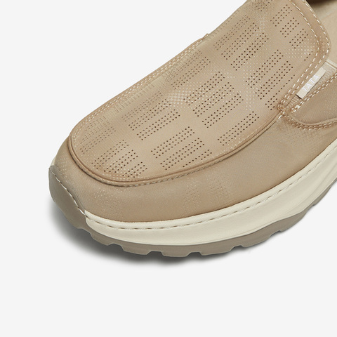 TATA/他她2025秋商场同款舒适百搭休闲男鞋新款VQE01CM5