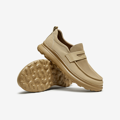 TATA/他她2025夏商场同款时尚百搭男士休闲布鞋新款TGB01BM5