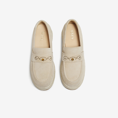 TATA/他她2025秋商场同款时尚休闲圆头女乐福鞋新款UUZ01CA5